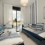 Vivi Homes - Sunset Pool, Sauna, Gym & Торремолінос