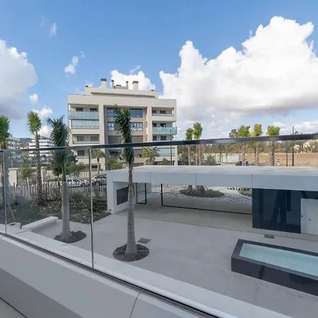 Vivi Homes - Sunset Pool, Sauna, Gym & * Τορρεμολίνος