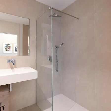Vivi Homes - Sunset Pool, Sauna, Gym &