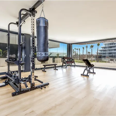 Vivi Homes - Sunset Pool, Sauna, Gym & شقة