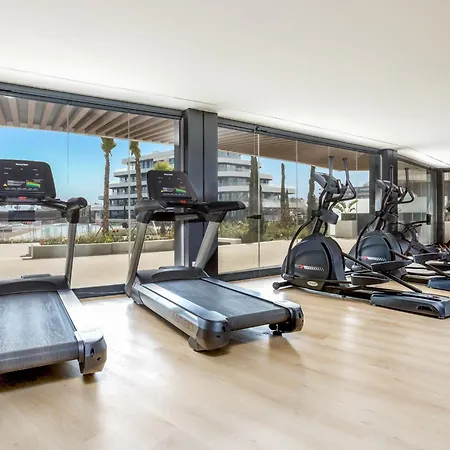Vivi Homes - Sunset Pool, Sauna, Gym & Διαμέρισμα Τορρεμολίνος
