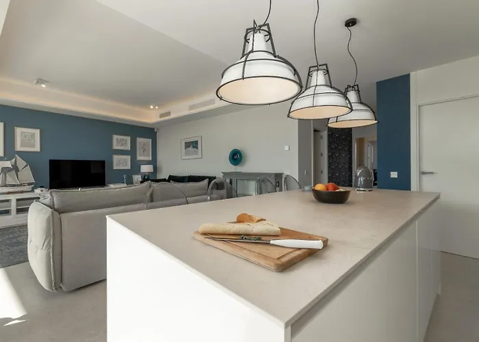 Vivi Homes - Sunset Pool, Sauna, Gym & * טורמולינוס