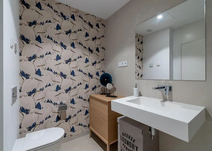 דירה Vivi Homes - Sunset Pool, Sauna, Gym &