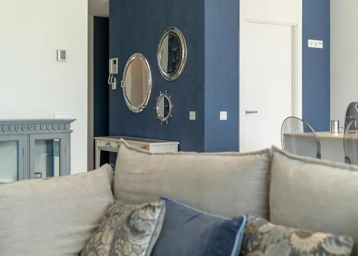 דירה Vivi Homes - Sunset Pool, Sauna, Gym &