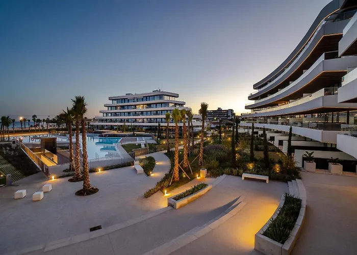 Vivi Homes - Sunset Pool, Sauna, Gym & טורמולינוס